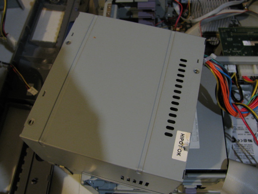 a standard Sun blade 100 power supply